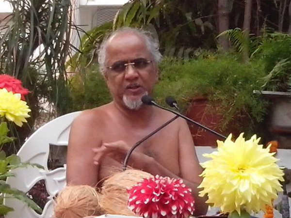 राजनीति और धर्म पति-पत्नी