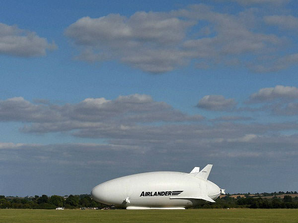 airlander 10 airlander 10
