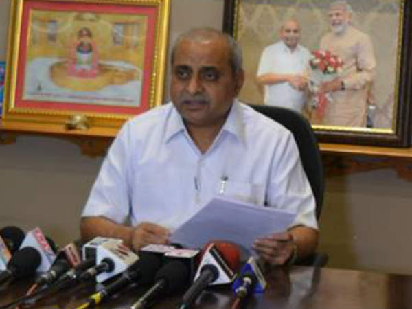पाटीदारों को खुश रखने के लिए नितिन पटेल को उप मुख्यमंत्री बनाया