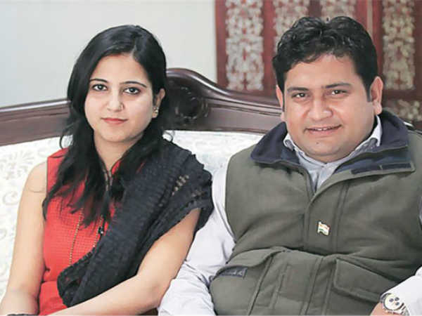 AAP leader Sandeep Kumar blackmailing girls with MMS AAP leader Sandeep Kumar blackmailing girls with MMS