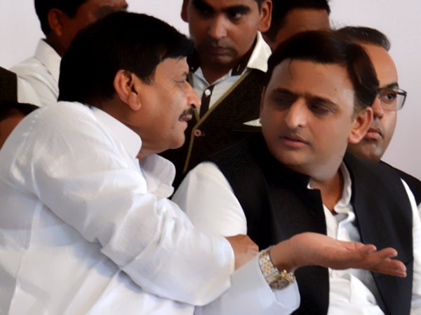 अखिलेश ने कहा, इसके पीछे भाजपा का हाथ