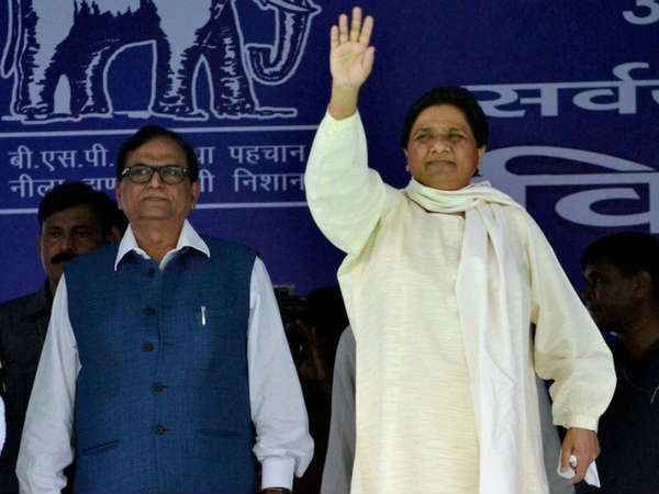 मायावती फेर सकती हैं कांग्रेस के किए-कराए पर पानी