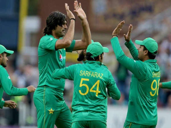 क्रिकेट: 15 वर्षों की सबसे निचली रैंकिंग पर पहुंचा पाकिस्तान, विश्वकप में भी जगह बनाना मुश्किल क्रिकेट: 15 वर्षों की सबसे निचली रैंकिंग पर पहुंचा पाकिस्तान, विश्वकप में भी जगह बनाना मुश्किल