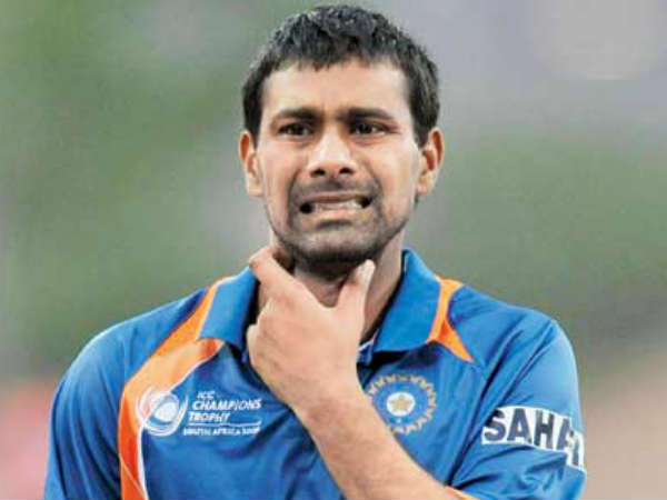 Cricketer Praveen Kumar joins Samajwadi Party Cricketer Praveen Kumar joins Samajwadi Party