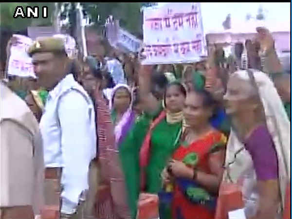 rahul gandhi amethi rahul gandhi amethi