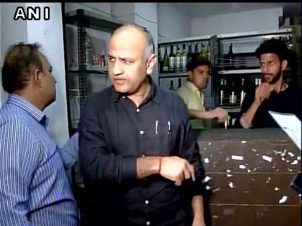 उन्हाेंने एक न्यूज वेबसाइट के हवाले से यह दावा किया कि इनकम टैक्स के पास यह सबूत है कि पीएम मोदी ने सहारा ग्रुप से उन्हें 40 करोड़ रुपए मिले। उन्होंने पूछा है कि वह पैसे कहां हैं साहेब? उन्हाेंने एक न्यूज वेबसाइट के हवाले से यह दावा किया कि इनकम टैक्स के पास यह सबूत है कि पीएम मोदी ने सहारा ग्रुप से उन्हें 40 करोड़ रुपए मिले। उन्होंने पूछा है कि वह पैसे कहां हैं साहेब?