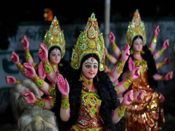 भक्त अपनी मन्नते लेकर आते हैं यहां