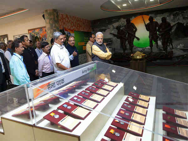 पर्रिकर ने रक्षा मंत्री के लायक नहीं