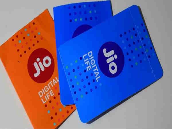 और भी है ऑफर