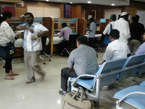 काले धन पर लगाम लगाने के लिए सरकार का फैसला