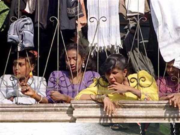 200-300 रुपए में बिकते हैं जिस्म
