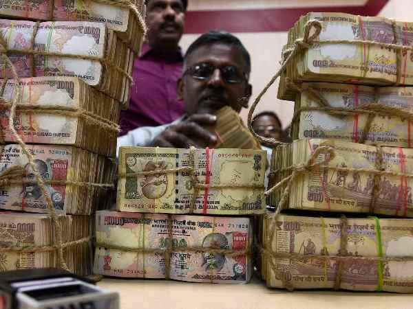 500 and 1000 note banned: What tells stars of PM Narendra Modi 500 and 1000 note banned: What tells stars of PM Narendra Modi