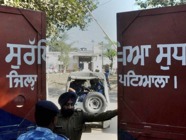 देश में टेंशन बढ़ाने की कोशिश