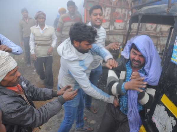 लूट का विरोध करने पर चालक को धुना