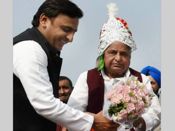 रामगोपाल पर भी जुदा है मुलायम-अखिलेश की चाहत