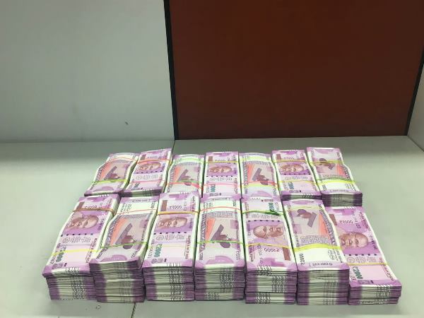 currency currency