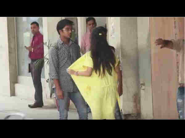 Video: Girl Remove her Gown in a Public Place, Here is the Reason Video: Girl Remove her Gown in a Public Place, Here is the Reason