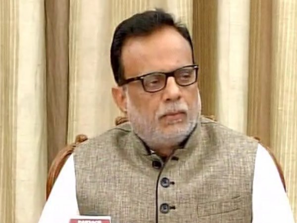 सरकार का दावा- नोटबंदी के बाद 393 करोड़ रुपये का कालाधन बरामद