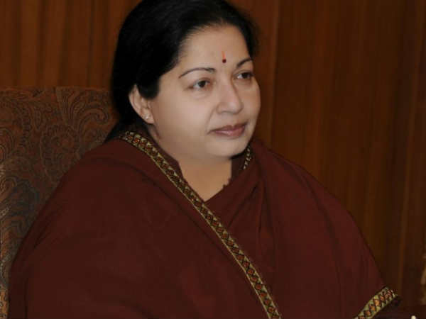 Jayalalithaa put on heart assist device Jayalalithaa put on heart assist device