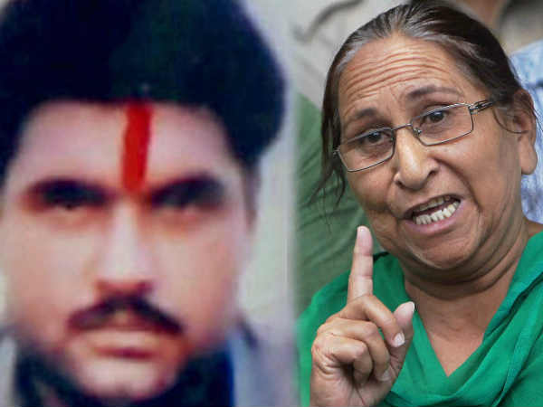 भाजपा ज्वाइन करते ही सरबीज की बहन दलबीर ने किया कांग्रेस पर हमला भाजपा ज्वाइन करते ही सरबीज की बहन दलबीर ने किया कांग्रेस पर हमला