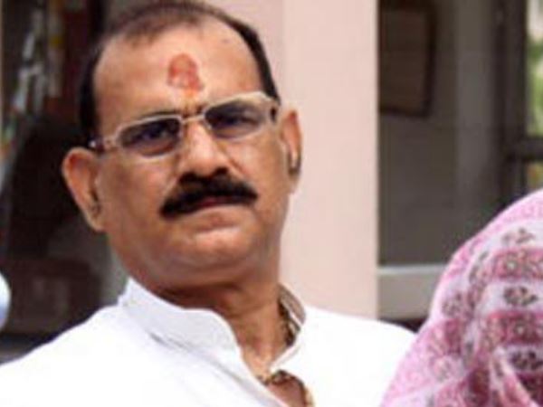 विधायक के समर्थकों ने भी दिया इस्तीफा