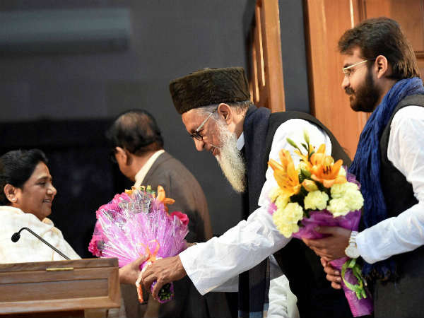 इतिहास में पहली बार 100 मुस्लिम उम्मीदवारों को टिकट
