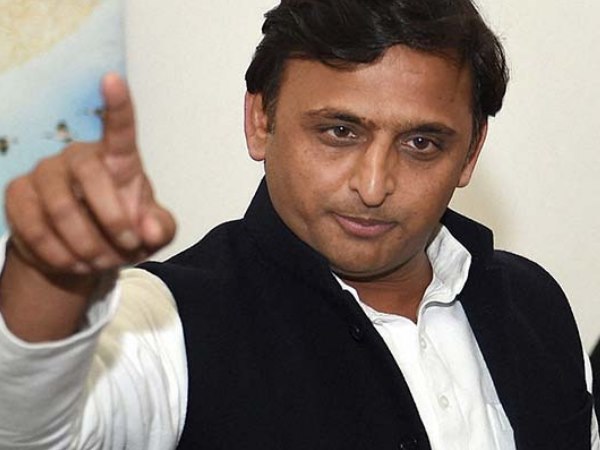 हम साथ-साथ हैं