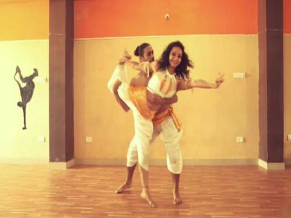 Watch: This Indian classical fusion dance version of OK Jaanu’s ‘Humma Humma’ is just awesome Watch: This Indian classical fusion dance version of OK Jaanu’s ‘Humma Humma’ is just awesome