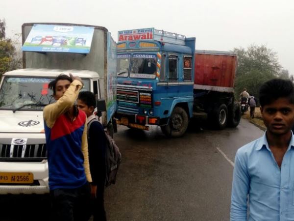 7 दिन से गायब बच्चे का मिला शव, 400 रूपए नहीं देने पर पुलिस नहीं की थी रिपोर्ट दर्ज 7 दिन से गायब बच्चे का मिला शव, 400 रूपए नहीं देने पर पुलिस नहीं की थी रिपोर्ट दर्ज