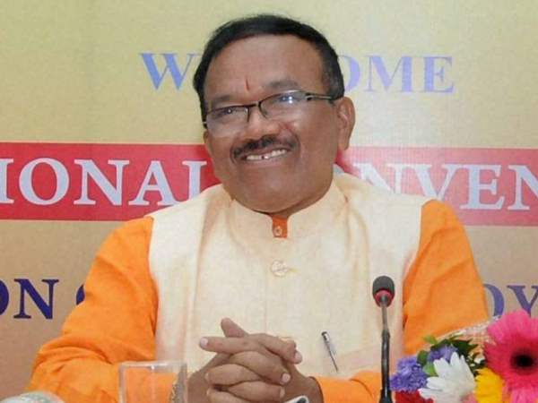 गोवा के मुख्यमंत्री लक्ष्मीकांत पारसेकर का राजनीतिक सफर गोवा के मुख्यमंत्री लक्ष्मीकांत पारसेकर का राजनीतिक सफर