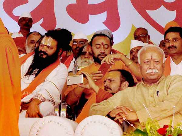 पाकिस्तान ने आरएसएस-शिव सेना को आतंकी संगठन कहा, भारत ने पलटकर लताड़ा पाकिस्तान ने आरएसएस-शिव सेना को आतंकी संगठन कहा, भारत ने पलटकर लताड़ा