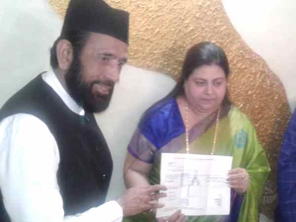 बरेली: शिवपाल यादव की करीबी शहला ने टिकट कटने पर सपा छोड़ी बरेली: शिवपाल यादव की करीबी शहला ने टिकट कटने पर सपा छोड़ी