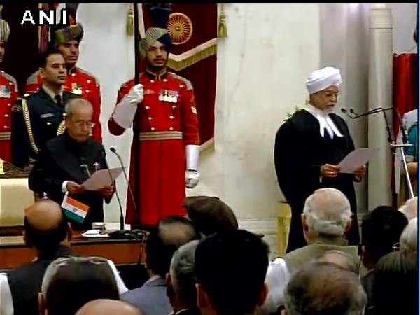 #JagdishSinghKhehar अब देश के #ChiefJustice हैं। उनका कार्यकाल इसी साल अगस्त में पूरा हो जाएगा। #JagdishSinghKhehar अब देश के #ChiefJustice हैं। उनका कार्यकाल इसी साल अगस्त में पूरा हो जाएगा।