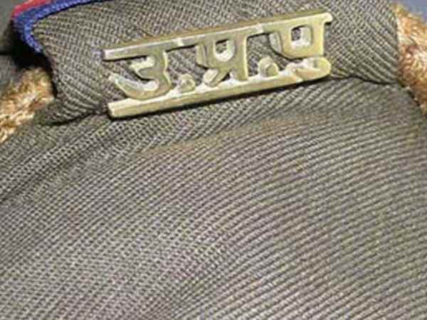 वाह री यूपी पुलिस! सोशल वर्कर को बताया उग्रवादी, विधायक को जिलाधिकारी वाह री यूपी पुलिस! सोशल वर्कर को बताया उग्रवादी, विधायक को जिलाधिकारी