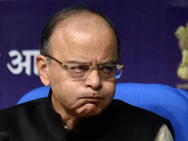 1. तीन लाख तक कोई टैक्स नहीं