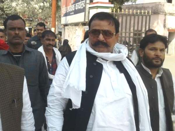 हैदर अली ने दी अंसारी बंधुअों को चुनौती