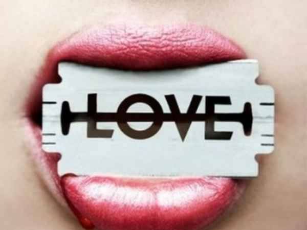 बीच रास्ते में रोक कहा 'I Love You'