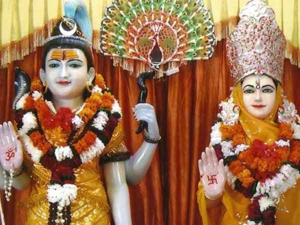 फाल्गुन में शिवभक्त चढ़ाते हैं कांवड़