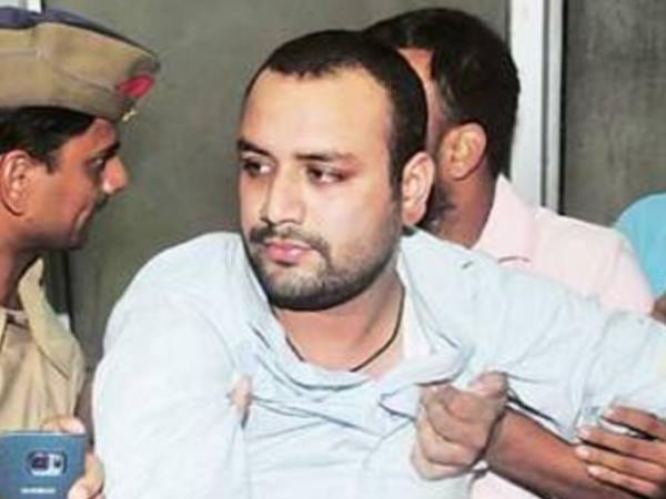 सपा से निकाले गए अमनमणि त्रिपाठी को इलाहाबाद हाईकोर्ट से एक और झटका सपा से निकाले गए अमनमणि त्रिपाठी को इलाहाबाद हाईकोर्ट से एक और झटका