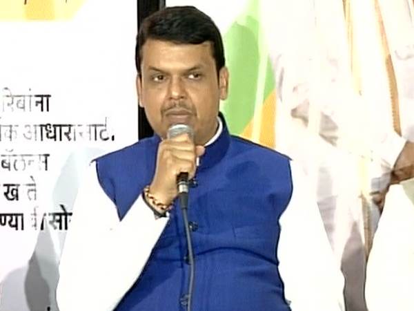 बोले देवेंद्र फडणवीस - महाराष्ट्र सरकार ने किया 89 लाख किसानों का कर्जा माफ बोले देवेंद्र फडणवीस - महाराष्ट्र सरकार ने किया 89 लाख किसानों का कर्जा माफ