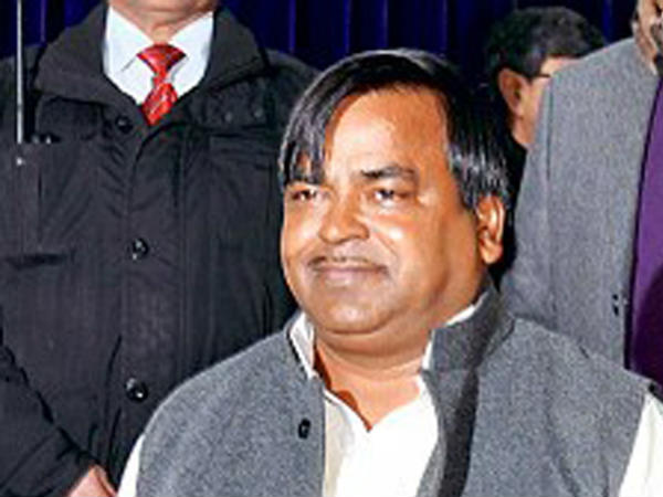मां ने वसूली मोटी रकम