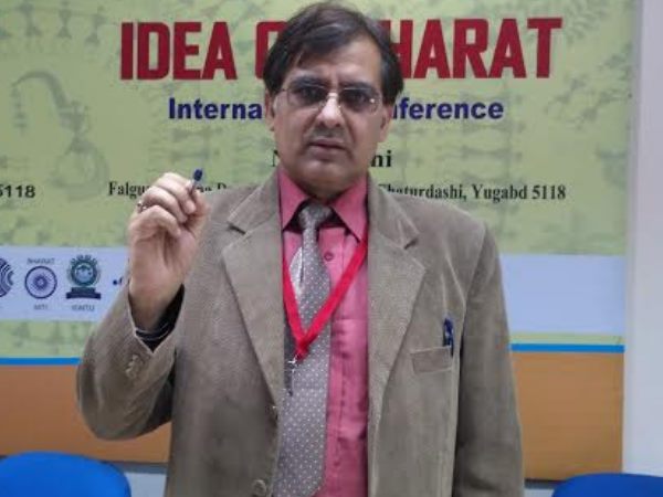331 साल पुराने न्यूटन के तीसरे नियम को भारतीय ने दी चुनौती 331 साल पुराने न्यूटन के तीसरे नियम को भारतीय ने दी चुनौती