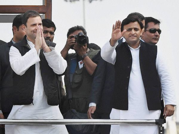 यूपी चुनाव 2017: जनता ने नकारा सपा-कांग्रेस गठबंधन यूपी चुनाव 2017: जनता ने नकारा सपा-कांग्रेस गठबंधन