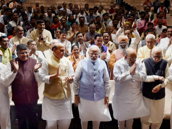 दलित राजनीति का अहम हथियार बनेंगे बाबा साहब