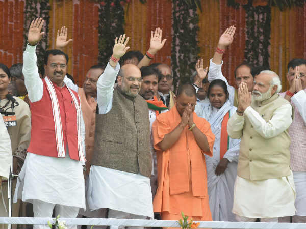 जियो न्यूज और एक्सप्रेस ट्रिब्यून