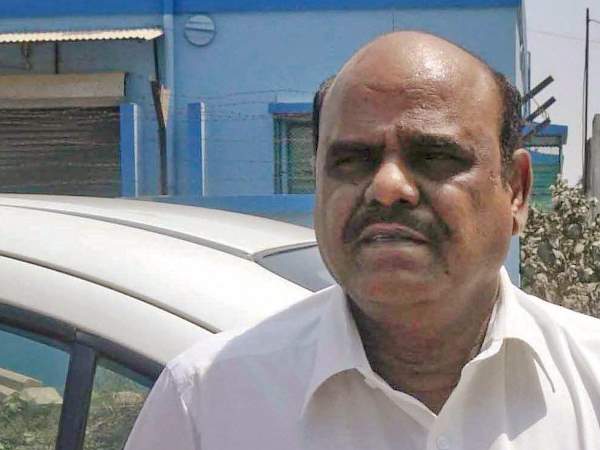 संवैधानिक पीठ के खिलाफ जारी कर दिया आदेश