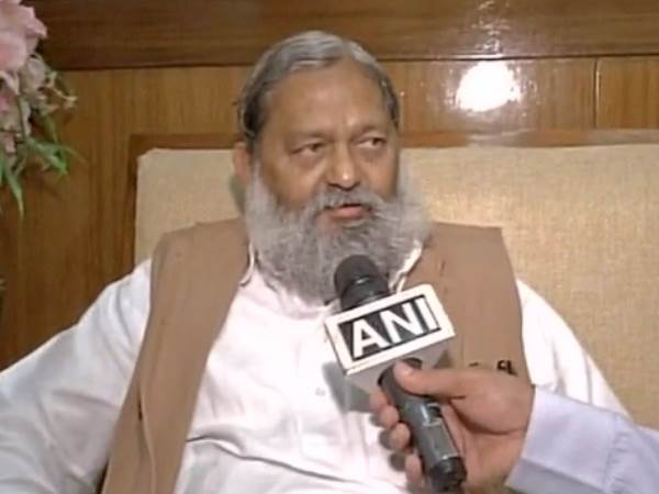 पीयूष, सुषमा या फिर मोदी ने भी कभी किसी को ट्वीट से नहीं रोका