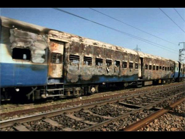 Samjhauta train blast case: The Pakistani witnesses are required to attend the trial Court in Panchkula Samjhauta train blast case: The Pakistani witnesses are required to attend the trial Court in Panchkula