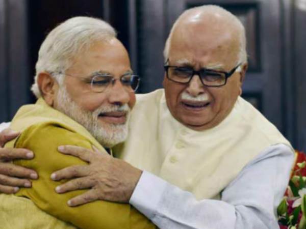 इन नेताओं के खिलाफ चलेगा केस