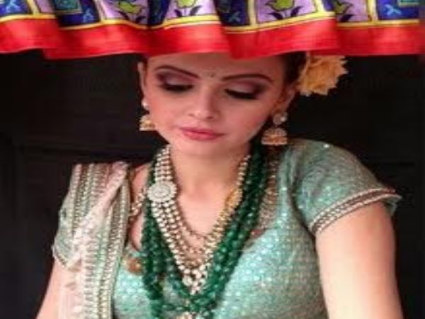 सनराइजर्स हैदराबाद: विकेट छोड़ गर्लफ्रेंड की बाहों में मिला कीपर, देखिए वायरल हुई तस्वीरें सनराइजर्स हैदराबाद: विकेट छोड़ गर्लफ्रेंड की बाहों में मिला कीपर, देखिए वायरल हुई तस्वीरें